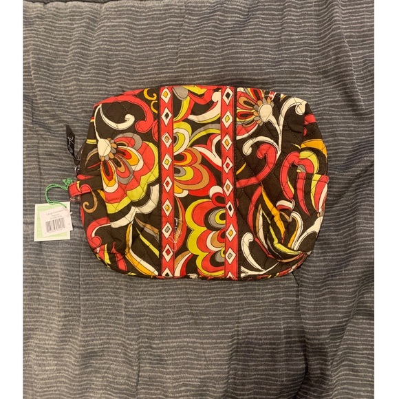 Vera Bradley Handbags - NWT Vera Bradley Large Cosmetic Puccini